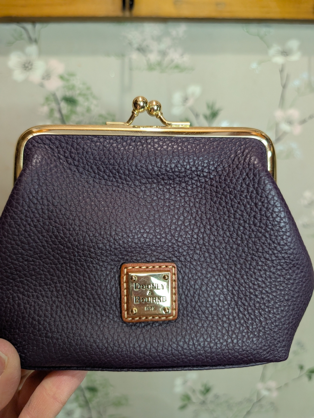 Dooney & Bourke Plum Leather Kiss-Lock Coin Purse with Gold Accents - Picture 3 of 7